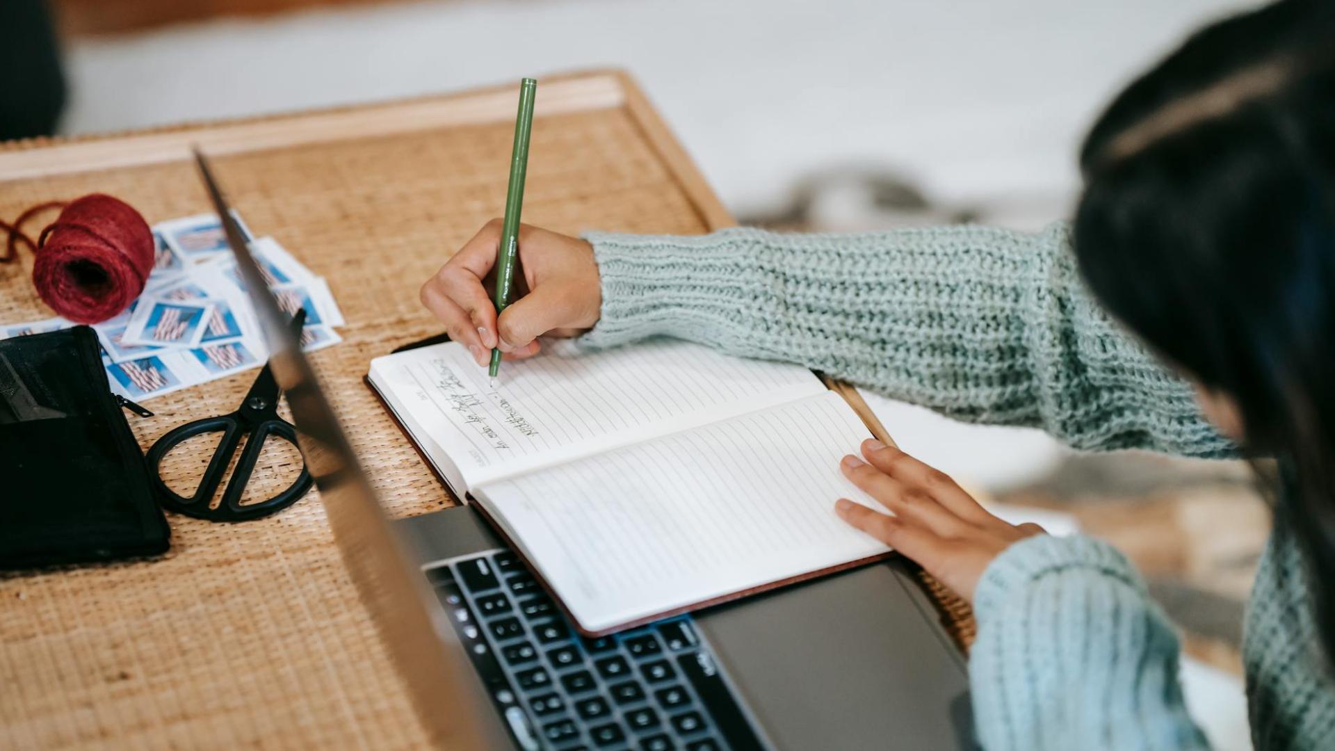 Moderação e qualidade de cursos na Academia Sokote